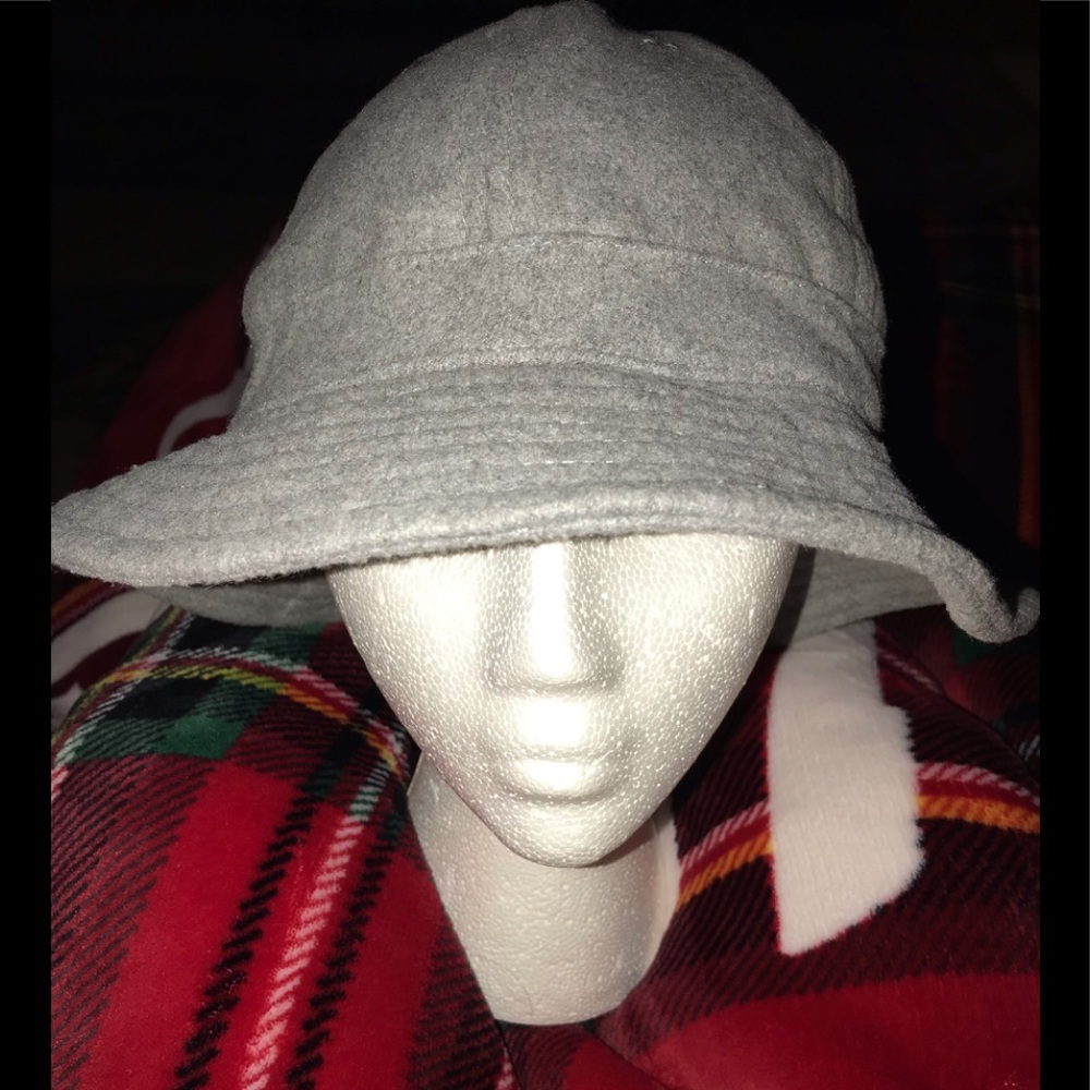 💜Forever 21 grey hat💜
